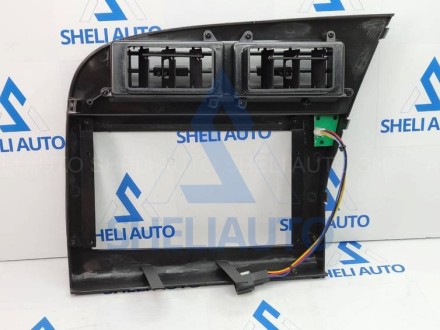 Рамка Audi A6 C6 (2004-2011) S6 3 (2006-2011) RS6 2 (2007-2012) (9*)