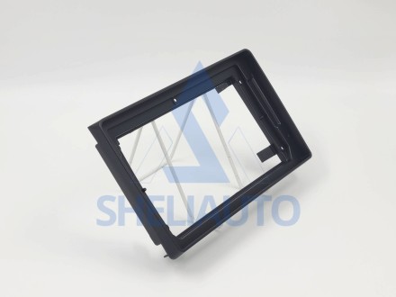 Рамка Audi A4/ B6/ B7/ S4/ RS4 (2000-2009) (9*)