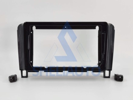 Рамка Nissan Serena 4 C26 2010-2016 (9*)