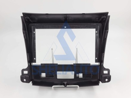 Рамка (ТЕКСТУРНАЯ) Mitsubishi Outlander 2 XL (2005-2013) / Citroen C-Crosser 1 (2007-2013) / Peugeot 4007 (2007-2012) (9*)