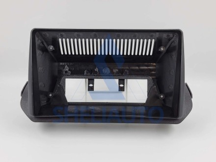 Рамка (0 Din) Mitsubishi Outlander GN0W 2021-2023 (10*)