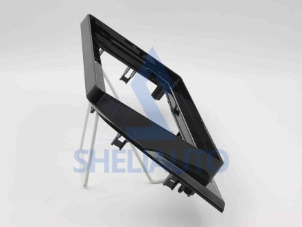 Рамка (Правый руль) Toyota Sienta 2 XP170 (2015-2022) (10*)