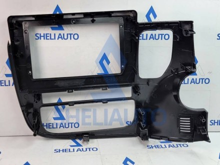 V! Рамка Mitsubishi Outlander 3 (2012-2018) (10*)