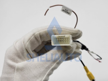 (A/B) Провода (A) Kia Cerato 3 / (B) Hyundai Tucson 2 IX35