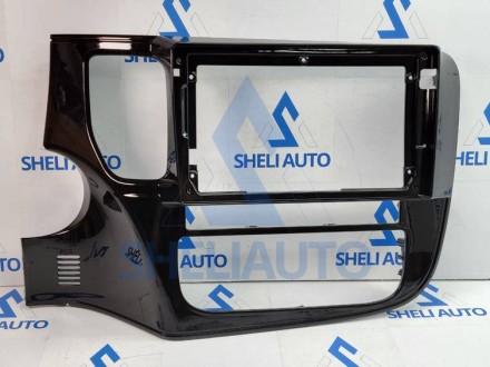 V! Рамка Mitsubishi Outlander 3 (2012-2018) (9*)