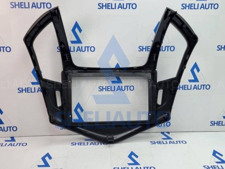 Рамка (Черная матовая) Chevrolet Cruze (2012-2015) (9*)