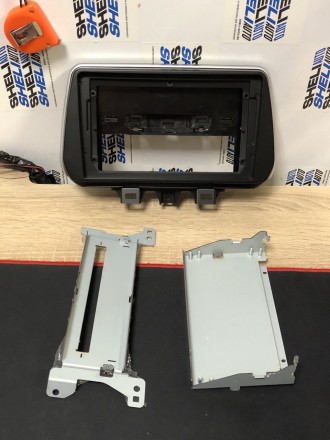 Рамка (F3) Hyundai Tucson 3 (1DIN) (2018+)(9*)