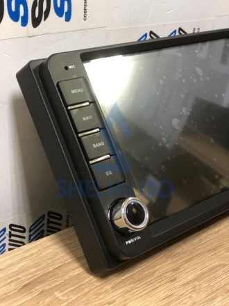 (M2) Магнитола Toyota универсальная 200мм X 100мм