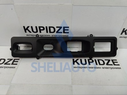 Рамка (F2) Renault Duster 1 (2010-2015) / Nissan terrano 3 (2014-2022) (9*)