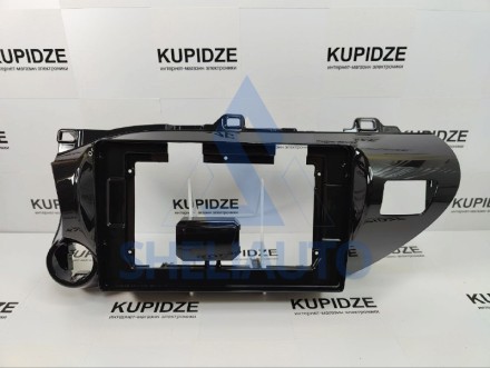Рамка Toyota Hilux Pick Up AN120 (2015-2020) (10*)