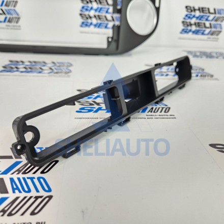 Рамка (F1) (ЧЕРНАЯ) Volkswagen Tiguan 1 (2006-2016) / Gоlf Plus (2004-2014) (9*)