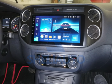 Рамка (F1) (ЧЕРНАЯ) Volkswagen Tiguan 1 (2006-2016) / Gоlf Plus (2004-2014) (9*)