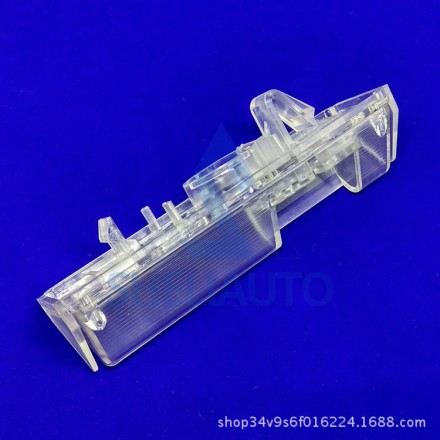 Плафон для Mitsubishi: Pajero Sport, Grandis MPV, Space Wagon, Colt