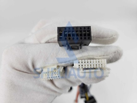 (КОМПЛЕКТ)(3468) Рамка TESLA Ford C-MAX Kuga 2011-2018 (9.7*)