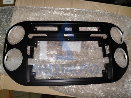 Рамка (F2) (ЧЕРНАЯ) Volkswagen Tiguan 1 (2006-2016) / Gоlf Plus (2004-2014) (9*)