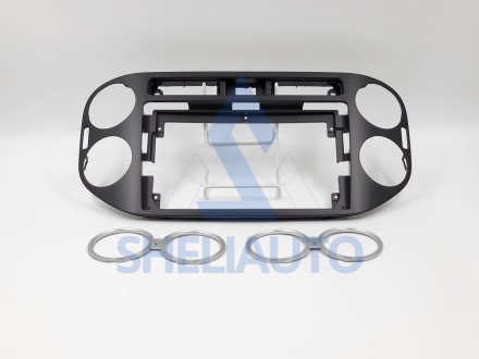 Рамка (F2) (ЧЕРНАЯ) Volkswagen Tiguan 1 (2006-2016) / Gоlf Plus (2004-2014) (9*)