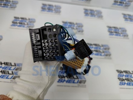 Провода (B) Audi Q5 (2010-2018)  возврат аллану